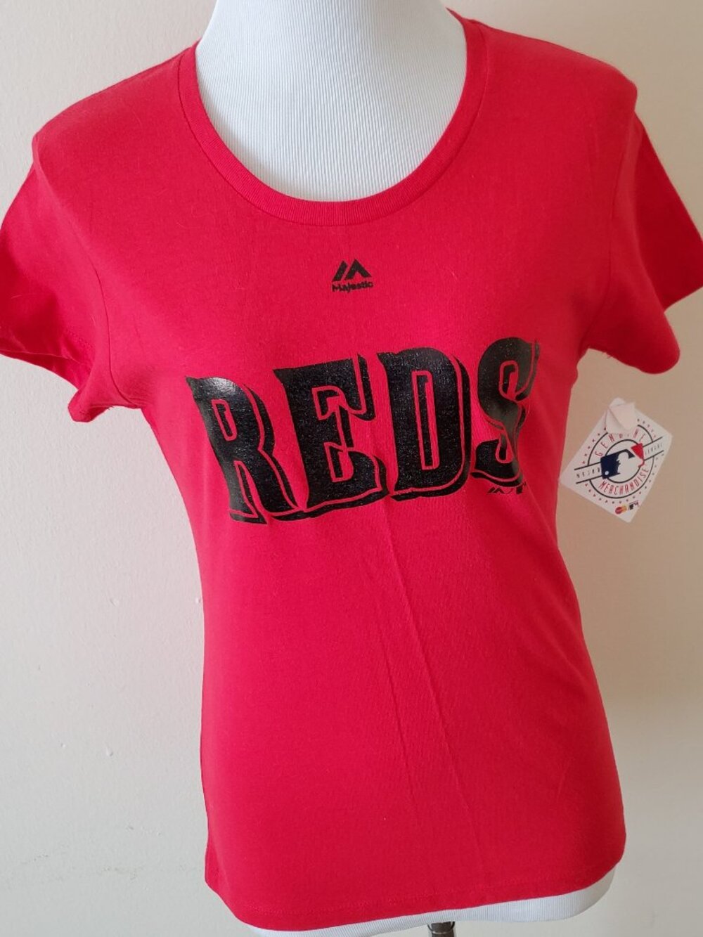 NWT Majestic Cincinnati Reds Short Sleeve Crew Neck Tee Shirt
